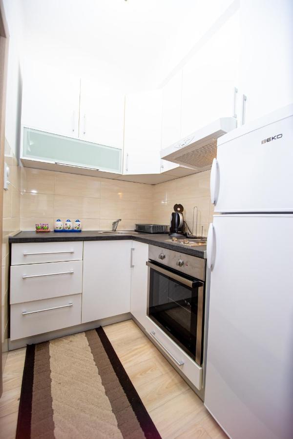 Mejic Apartments Kotor Bagian luar foto