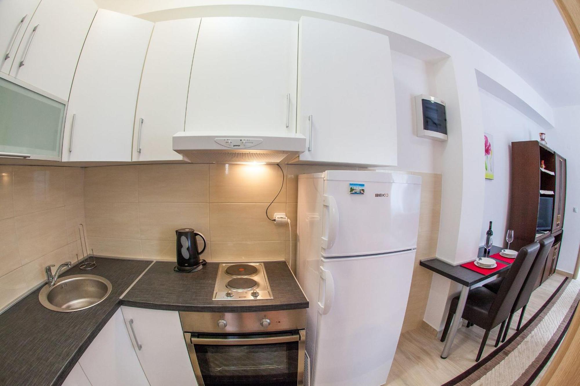 Mejic Apartments Kotor Bagian luar foto