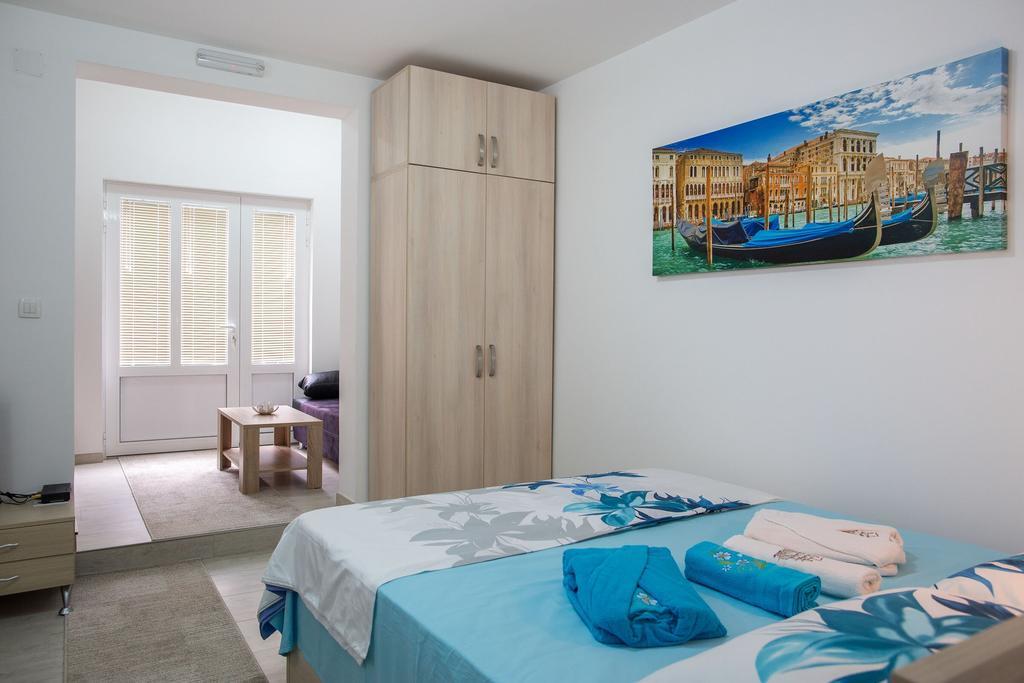 Mejic Apartments Kotor Bagian luar foto